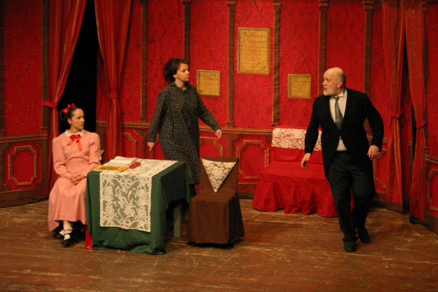 Soirée Ionesco - La Cantatrice chauve suivie de La Leçon - Théâtre de la Huchette © Benjamin Meignan